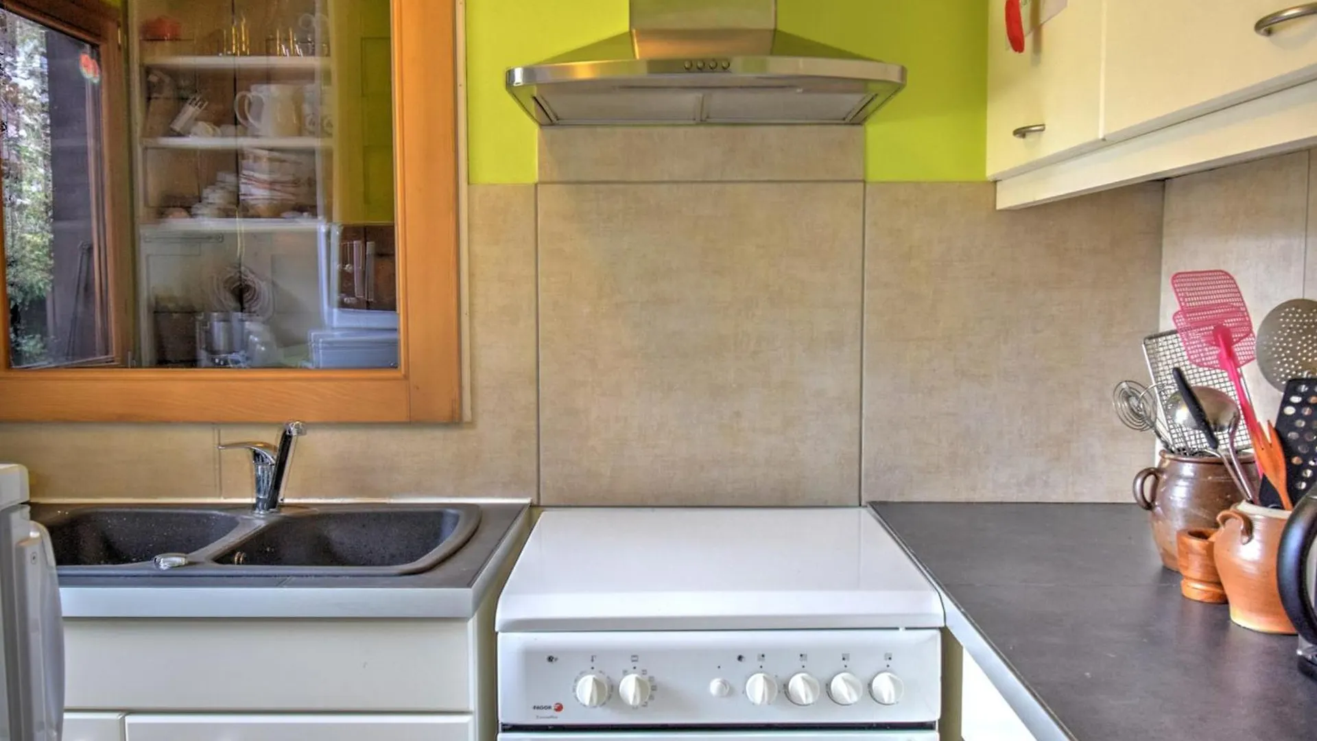 Chalet Cosy A Morzine, Proche Navettes, Avec Garage, Terrasse Et Equipements Complets - Fr-1-524-13  Morzine